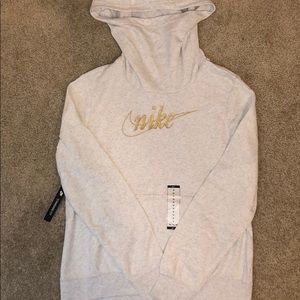 Women’s Nike Sweatshirt